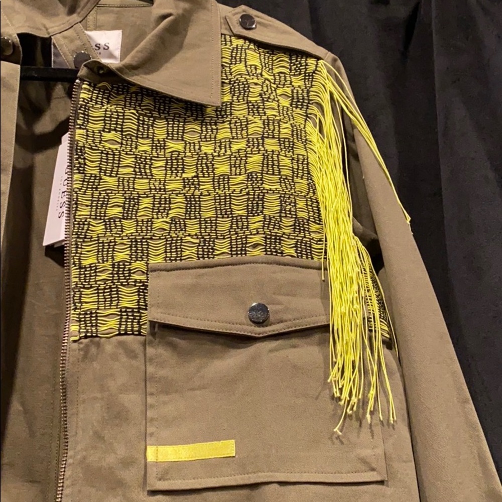 Guess Cargo Jacket - Picture 3 of 4